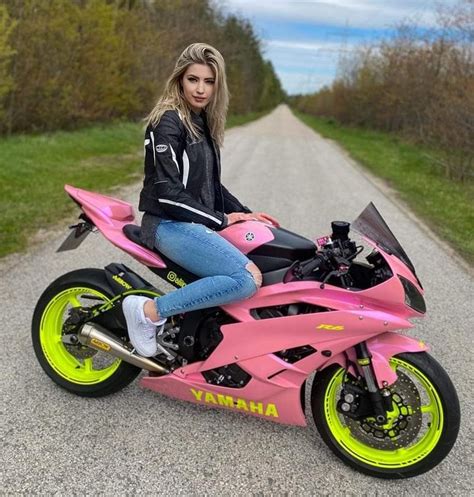 Girl Riding Motorcycle Female Motorcycle Riders Pink Motorcycle
