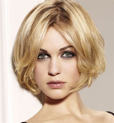 Short Hairstyles For Women With Straight And Fine Hair Images Photos