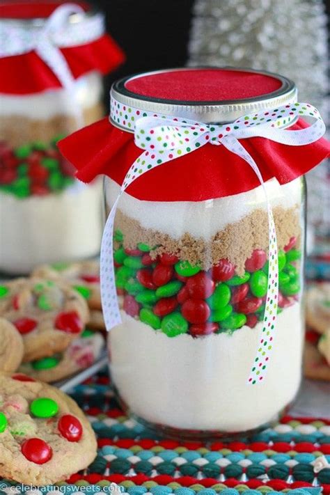 30 Mason Jar T Ideas For Christmas That People Will Actually Love