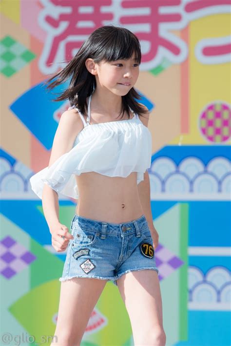 『55 博多どんたく2016 ～アイドル水着ファッションショー ～ 』 少女モデル 女の子の衣装 アジアの女性