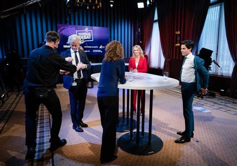 Wat betreft het noorden, in het noorden gelegen. Opinie: 'RTL, waarom de PVV überhaupt uitnodigen?' | Het ...