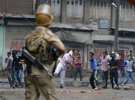 9 Ways To Deal With The Kashmir Crisis India News