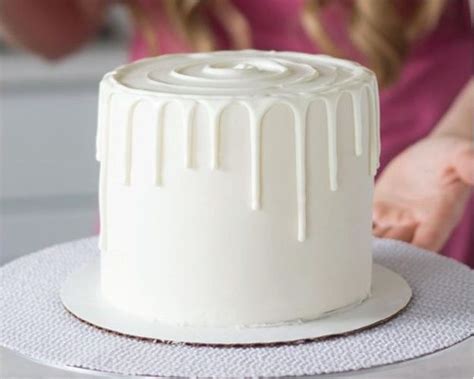 The Perfect Drip Cake A Tutorial From Cake Confidence By Mandy