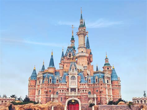 Report Shows Shanghai Disneyland Has Promoted Tourism Dao Insights