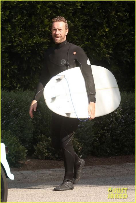 Chris Martin Goes Surfing In Malibu With Anthony Kiedis Photo 4074254