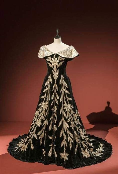 House Of Worth 1890 Beautiful Gowns Gorgeous Dresses Pretty Dresses