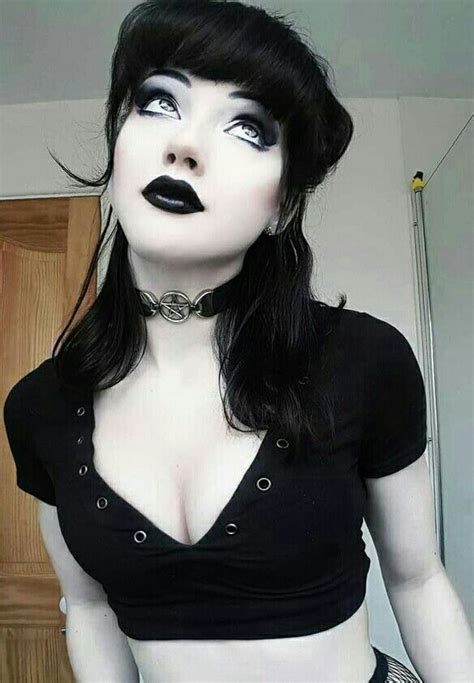 Pin On Goth Or Steampunk Very Sexy