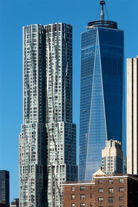 Frank Gehry Fernando Alda · 8 Spruce Street New York