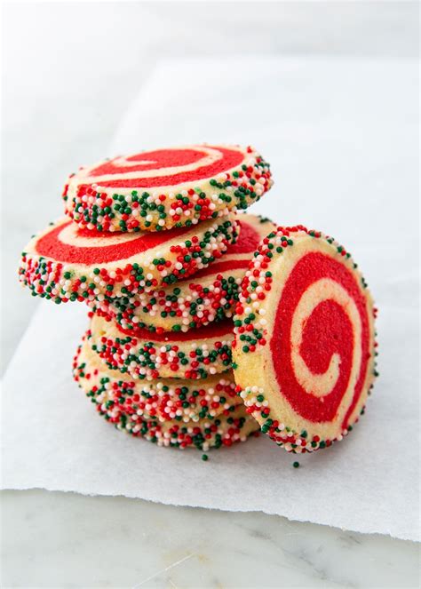 Christmas Pinwheel Cookies Are So Mesmerizingdelish Cookie Desserts