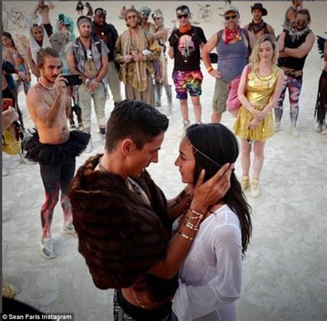 Sean Faris Marries Cheri Daly At Burning Man Festival Daily Mail Online