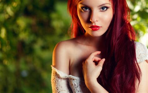 Women Model Redhead Long Hair Looking At Viewer Face Women Outdoors