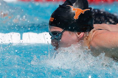 Texas Women Swim Season Best 13708 200 Medley Relay At Big 12 Time Trials