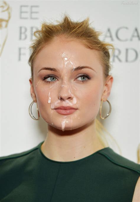 sexyladieslibrary 8 sophie turner s face pin 60298785