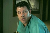 Sean Astin Plays A Great Dad In ‘Stranger Things’ Because He Has FOUR ...