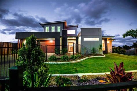 We are home builders in gold coast including pimpama, coomera no tricks, your new home build quote starts down low with us. Gold Coast Builder - David Reid Homes