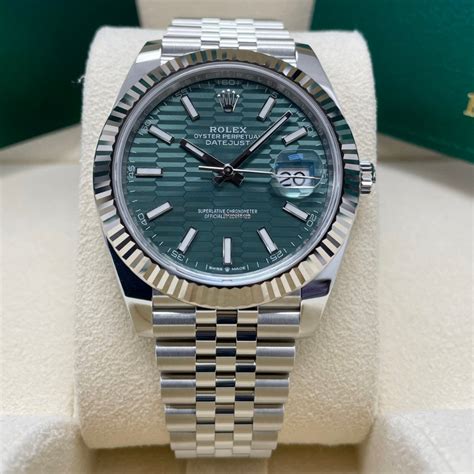 Rolex 2022 New Datejust 41mm Green Motif Index Dial 126334 For