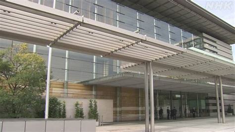 〇必ずマスクを着用して入館してください。 〇入館の際は、中央玄関から入り、必ず検温と手指消毒をしてください。 ※ 体調不良の方は来館をご遠慮くださるようお願いします。 ◎群馬県は「まん延防止等重点措置」の対. 「まん延防止等重点措置」大阪に適用へ 宮城・兵庫も調整 政府 ...