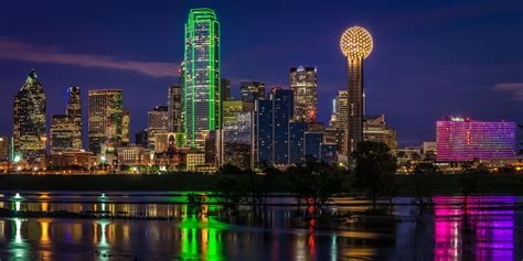 Dallas Skyline At Night I Was So Lucky To Have A Clear Night Amidst