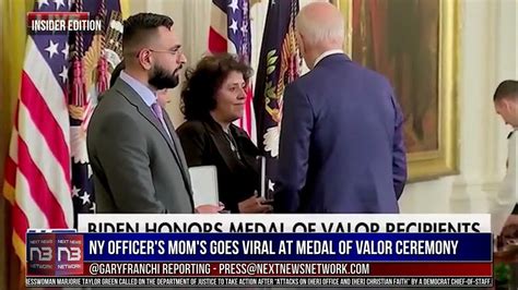 Ny Officer S Mom S Goes Viral At Medal Of Valor Ceremony Youtube