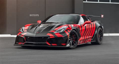 Customized Corvette Zr1 Looks Like A Tiger Ready To Pounce Carscoops