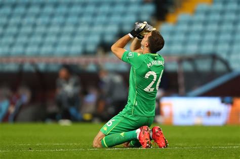 Emiliano martínez, 28, from argentina aston villa, since 2020 goalkeeper market value: Emiliano Martinez knows adversity - which is why he will ...