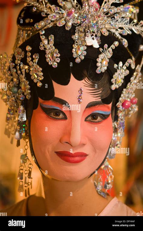 Chinese Opera Performer Backstage In Bangkok Thailand Stock Photo Alamy