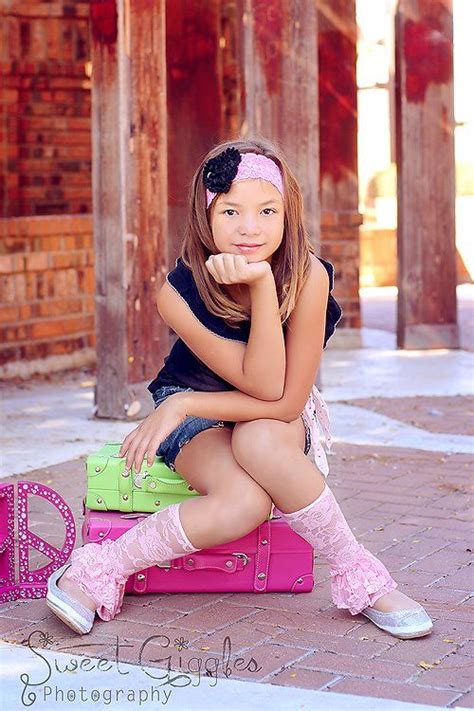 Pin By Ben Drummond On Photos Little Girl Photography Girl Photo