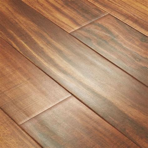 Pergo Take Home Sample Hawaiian King Koa Laminate Flooring 5 In