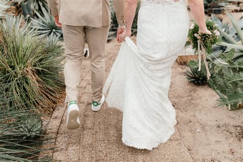 Fotoshoot In De Cactusoase Ruurlo Styled Wedding Shoot