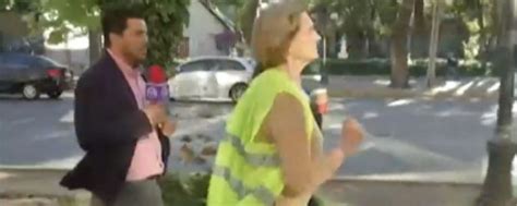 La foto de la semana evelyn matthei le trata de. Mira a Evelyn Matthei corriendo con "Run to the Hills" de ...