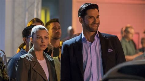 10 Best Lucifer And Chloe Moments From Lucifer Season 4 Photos