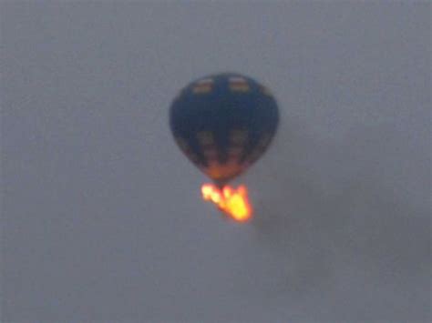 According to the federal unfortunately, 4 individuals died as a result of their wounds from the hot air balloon crash, the police department said in a tweet early saturday morning. Two Bodies Recovered After Hot Air Balloon Crash in ...
