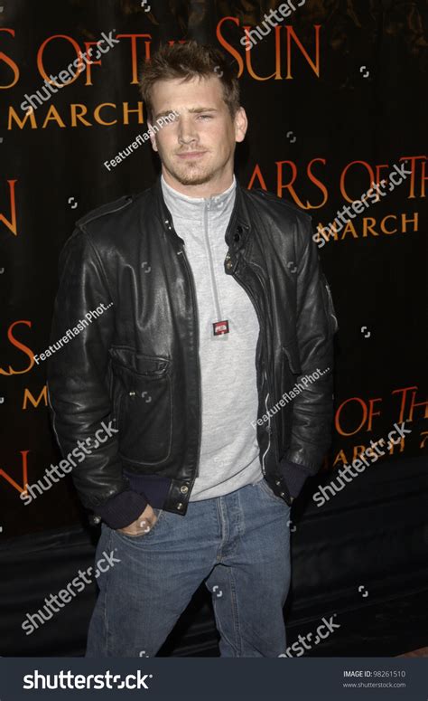 actor william lee scott at the los angeles premiere of tears of the sun 03mar2003 paul smith
