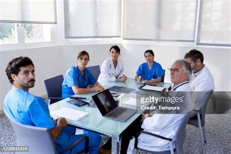 Hospital Board Of Directors Photos And Premium High Res Pictures