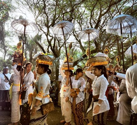 Bali Ceremony And Tradition Capture Magazine