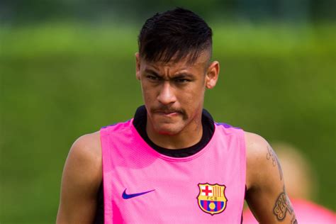Sep 10, 2020 · neymar put the squad on his shoulders and lifted us to success, breaking records for the squad and player output along the way. FC Barcelona News: 22 August 2014, Neymar Suffers Ankle ...