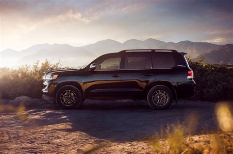 2021 toyota land cruiser 200 pricing announced heritage edition is here to stay autoevolution