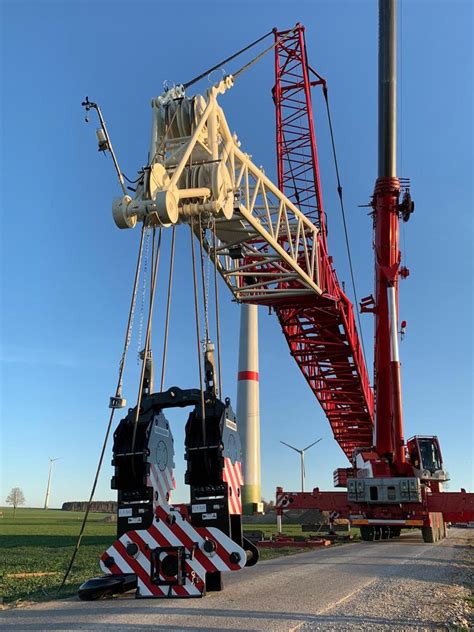 Самые новые твиты от lrworld news (@lrworld): Ko-mats Baggermatratzen für Raupenkran Liebherr LR 1800 ...