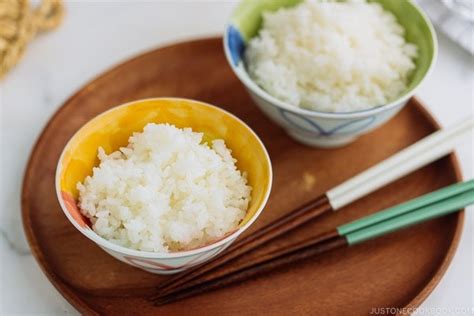 Rice, like in many other countries, is a staple in japan. How to Make Perfect Japanese Rice in a Rice Cooker • Just ...