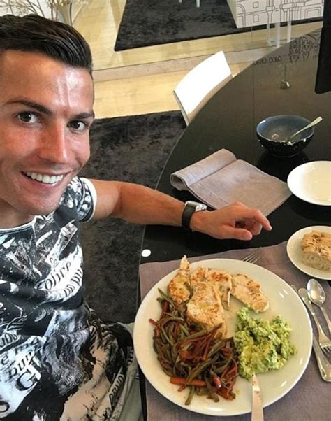 How To Eat Like Ronaldo Messi And Neymar 5 Footballers Diets We Show You — All Football App