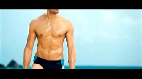 Hot Body Shirtless Indian Bollywood Model Actor Siddharth Malhotra