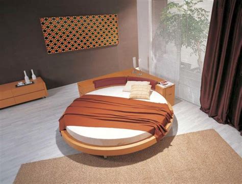 18 Beautiful And Versatile Circular Beds