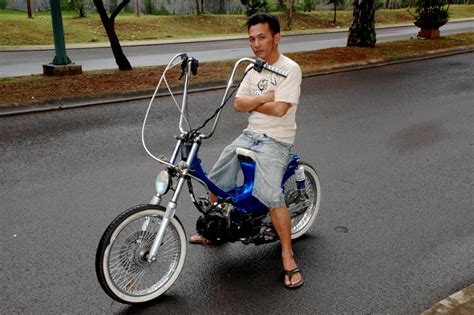 Astrea grand standar minimalis ulas spek mesin grand 130cc proses build bmx cube basic honda revo | tutorial lengkap cara membuat frame bmx cube restorasi plus modifikasi honda astrea grand 1994. Honda Astrea Grand : Biar Cungkring Tapi Modis | Gilamotor