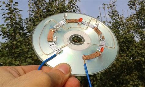 How To Make A Solar Panel With Cd Diy In 3 Easy Steps