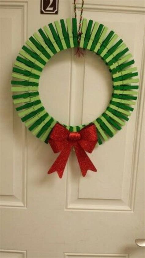 50 Easy Diy Christmas Clothespin Wreath Ideas To Deck Your Doors This