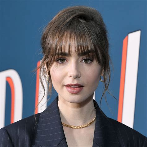 French Pony So Funktioniert Die Neue Trend Frisur Von Lily Collins Aus