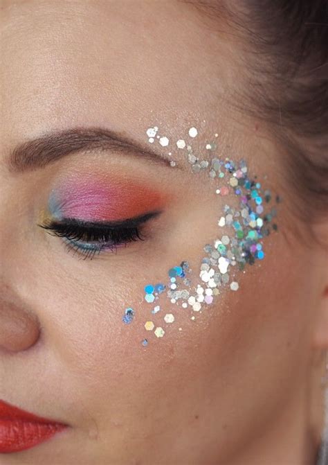 Glitter Makeup Ideas And Tutorials Glitter Make Up Glitter Highlight