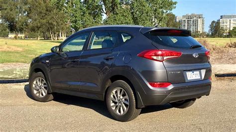 Check spelling or type a new query. Hyundai Tucson 2017 review | CarsGuide