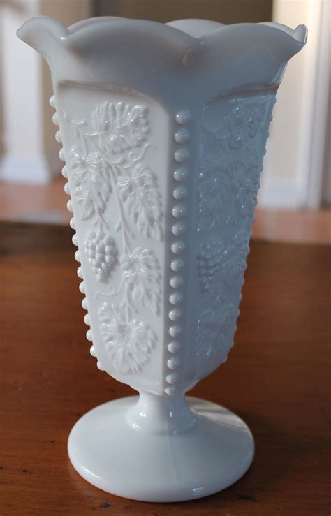 Westmoreland Milk Glass Vase Beaded Grape Line 1884 Grannys Glasses