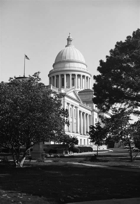 Arkansas State Capitol On A Quiet Sunday Morning Zeiss Iko Flickr